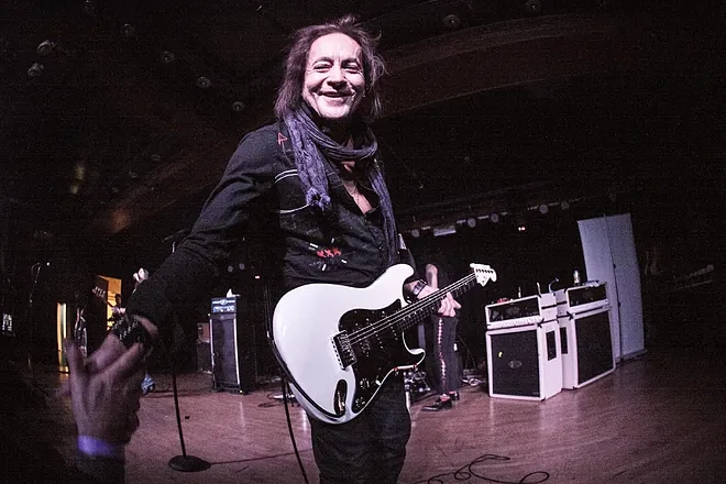 Jake E. Lee Injured in Las Vegas Shooting