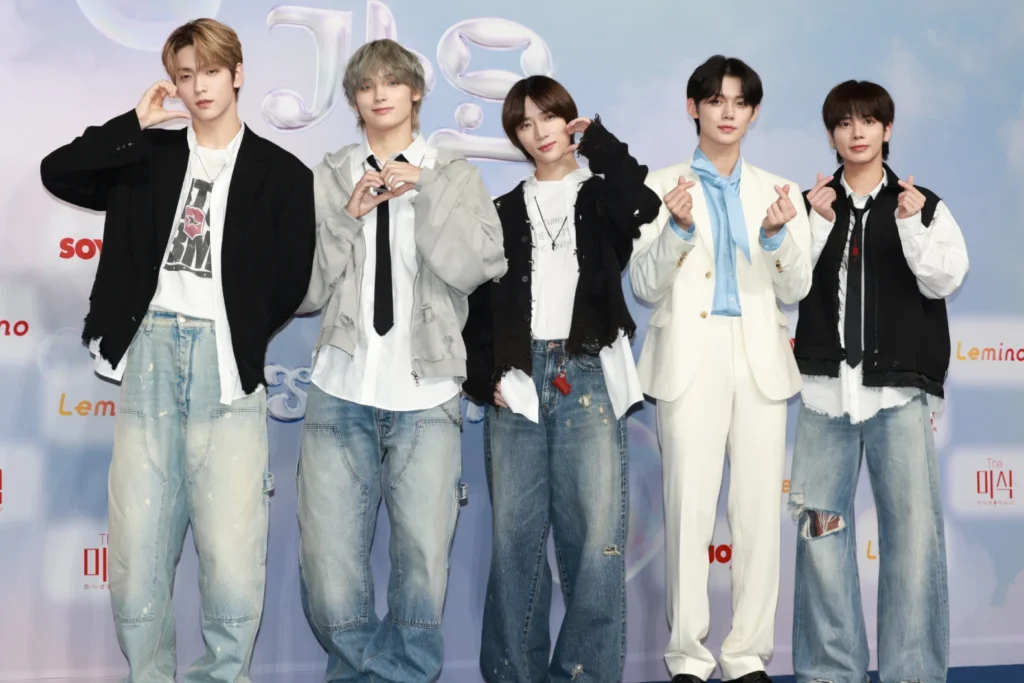 Tomorrow X Together Mini Album ‘The Star Chapter: Sanctuary’