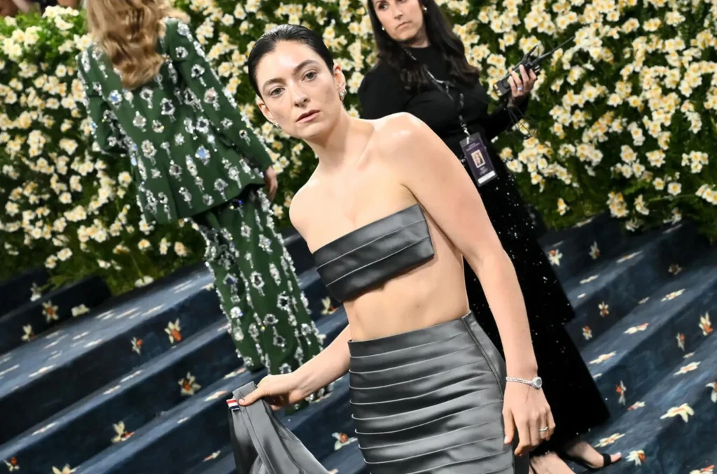 Lorde Biography: The Evolution of a Pop Icon from 'Royals' to 'Virgin'